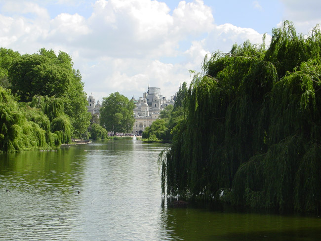 View of Whitehall from st. james park